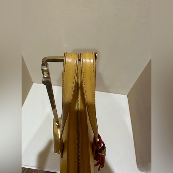 Louis Vuitton St. Jacques Golden Yellow Epi PM Bag - Picture 3 of 11